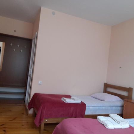 Kera Guest House Kazbegi Eksteriør billede